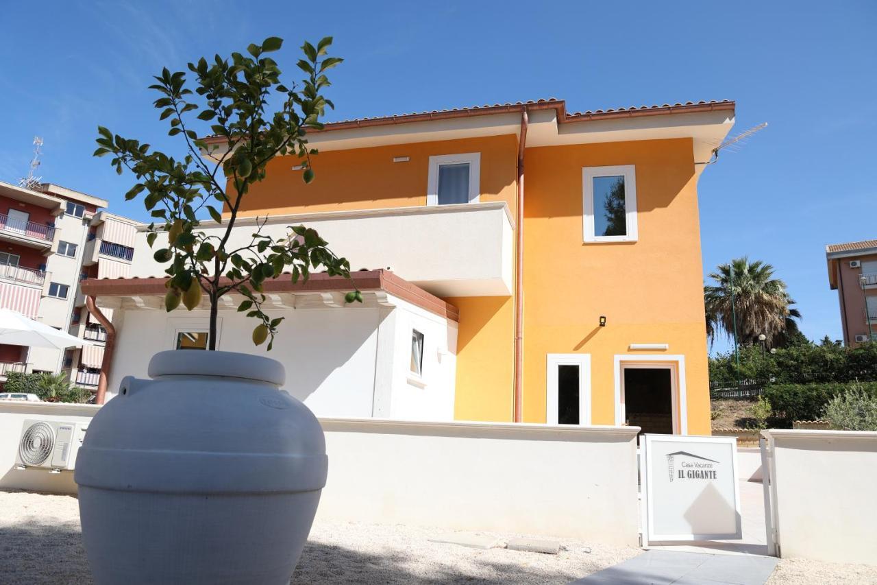 Casa Vacanze Il Gigante Comfort A Due Passi Dalla Valle Dei Templi Agrigento Dış mekan fotoğraf